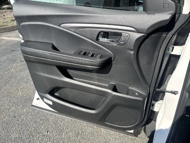 Used 2023  Honda RTL-E image 27