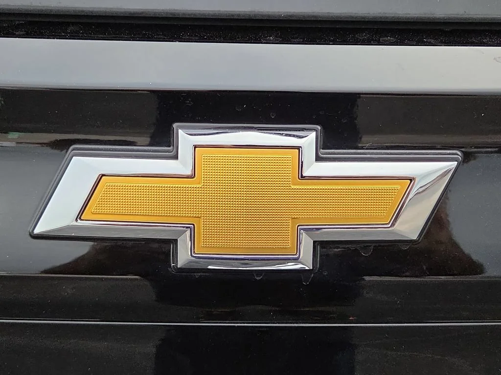 New 2026 Black Chevrolet Premier image 24
