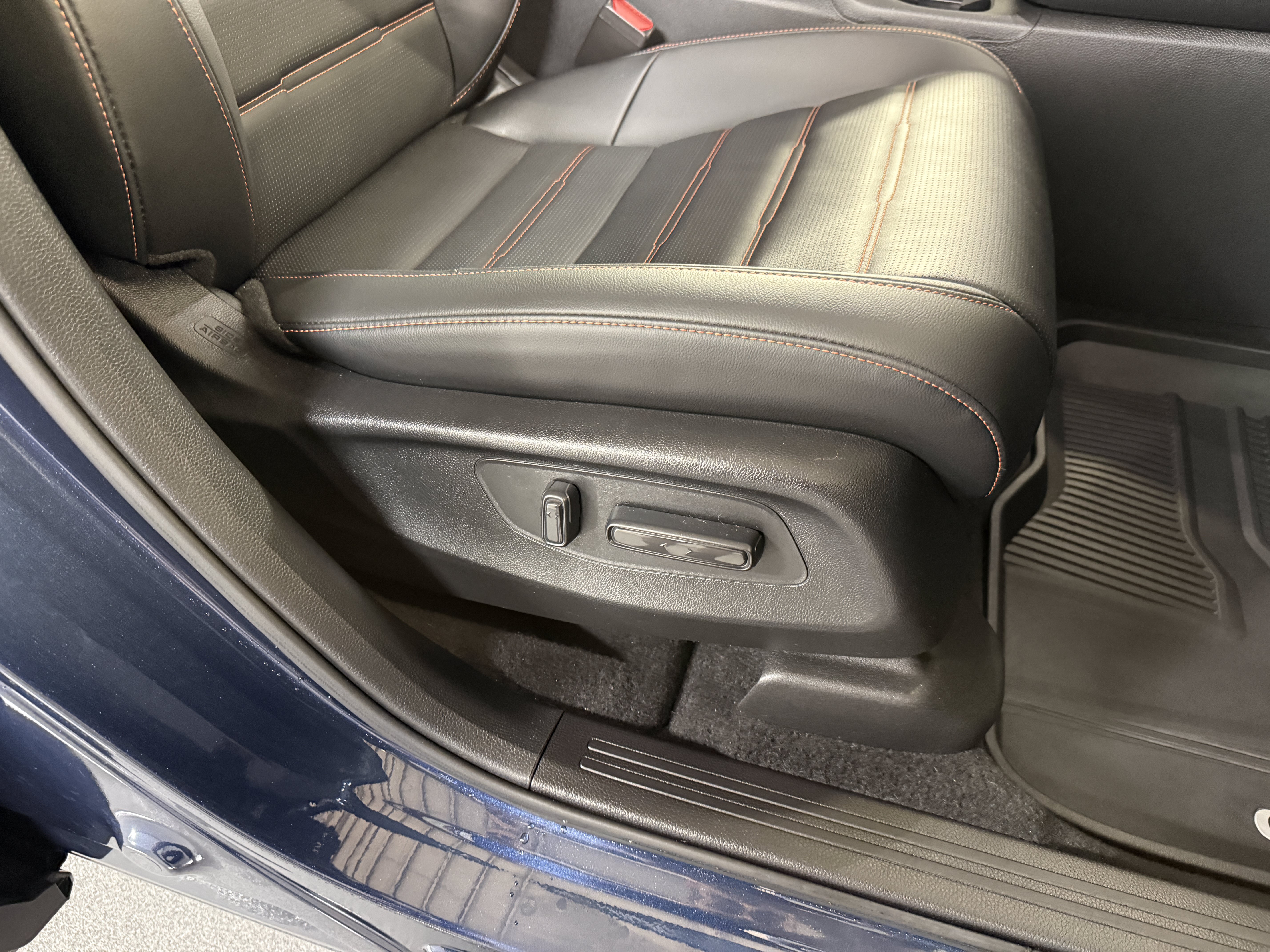 Certified Used 2025 Still Night Pearl Honda Sport Touring image 23