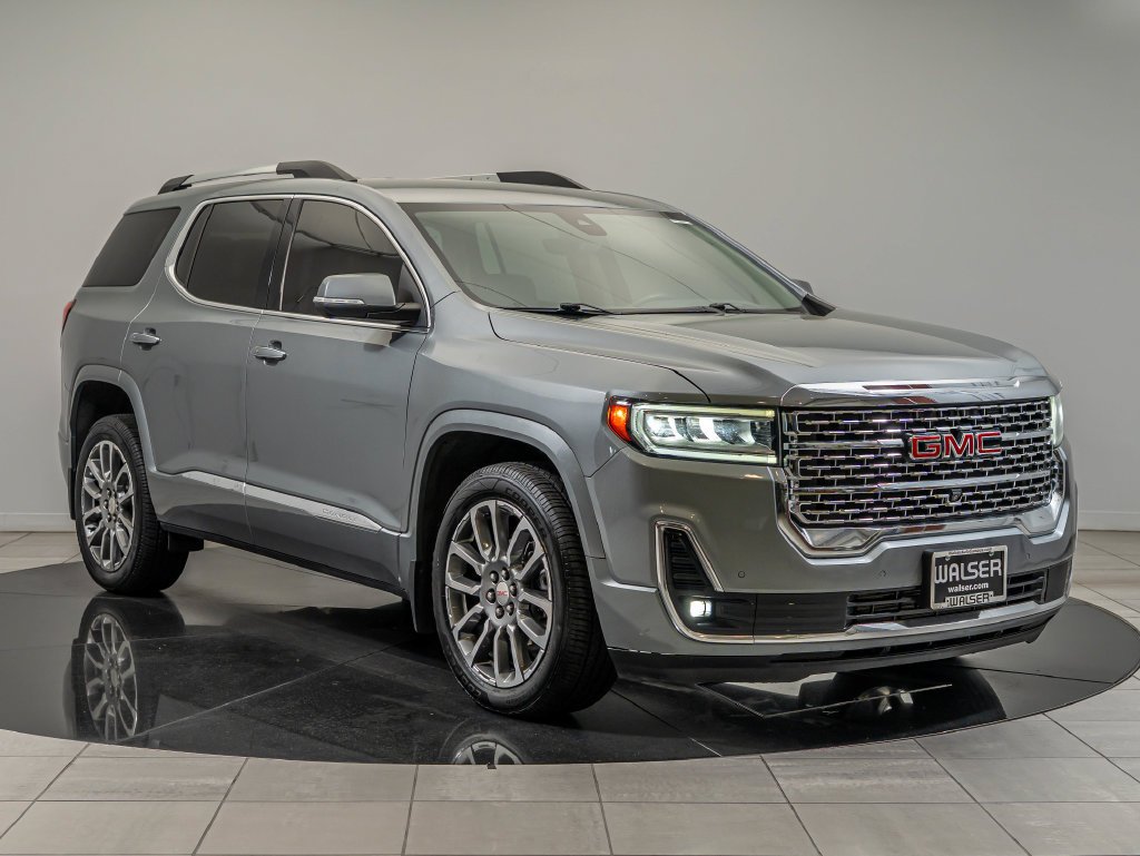 Used 2023 Sterling Metallic GMC Denali image 3