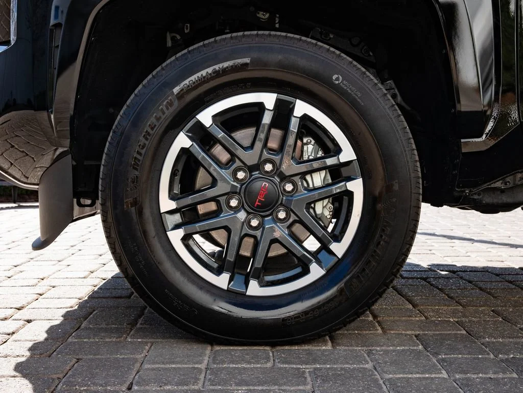 2025 Toyota Tacoma TRD Sport - Photo 12