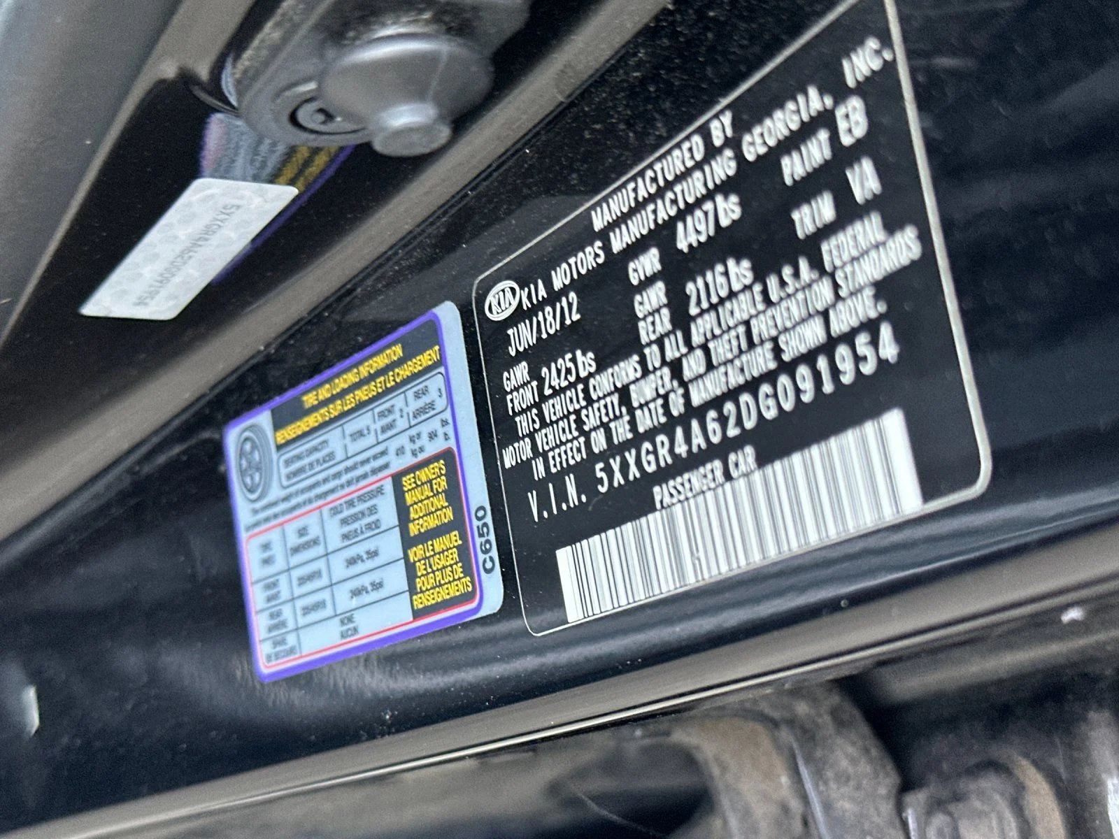 Used 2013 Ebony Black Kia SX image 25