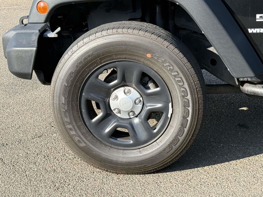 Used 2014 Black Jeep Sport image 11