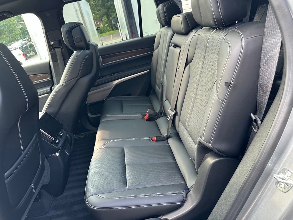 2026 Cadillac VISTIQ Luxury - Photo 26