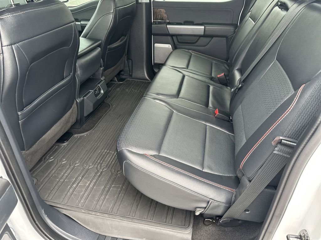 Used 2022 White Ford Lariat image 29