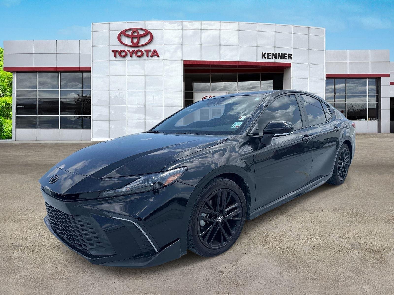 Used 2025 Midnight Black Metallic Toyota SE image 3