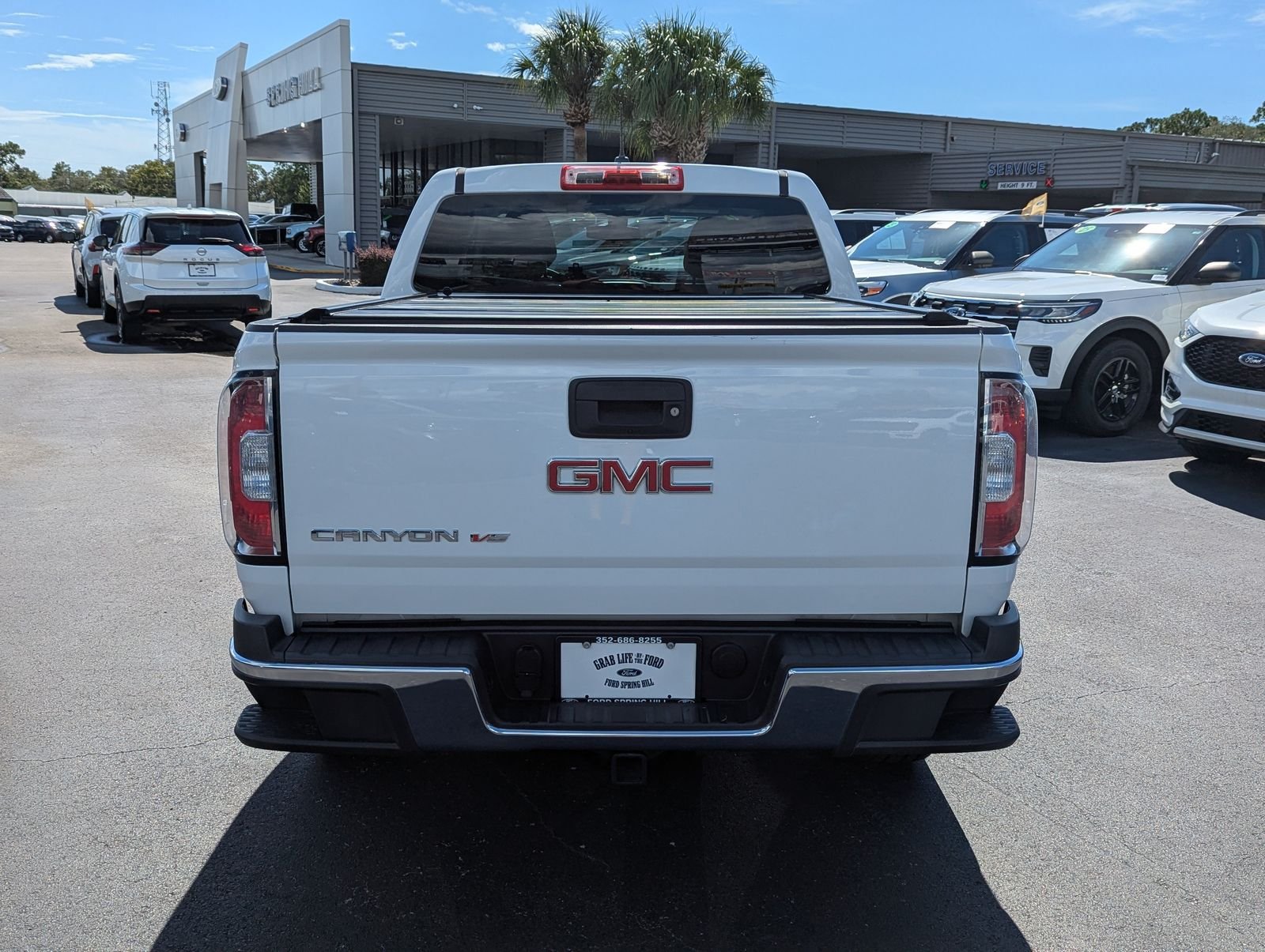 Used 2020 Summit White GMC Base image 8