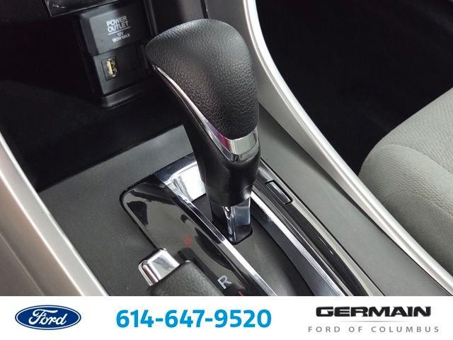 Used 2013 Modern Steel Metallic Honda LX image 27