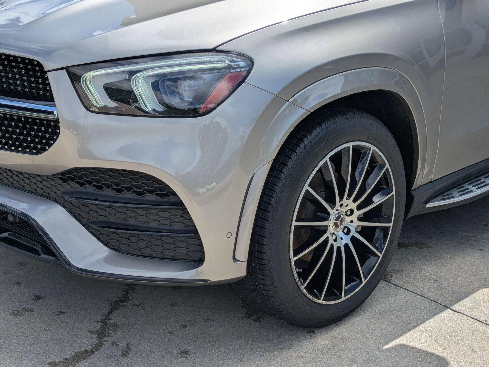 Used 2022 Mojave Silver Metallic Mercedes-Benz GLE 350 image 9