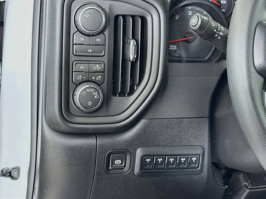 2026 Chevrolet Silverado 3500 HD Work Truck - Photo 10