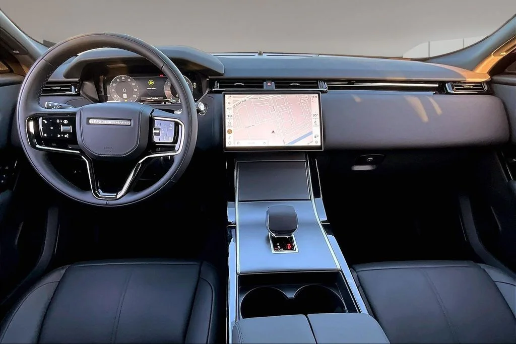 New 2026 White Land Rover S image 5