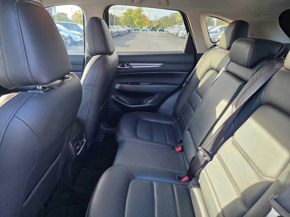 Used 2021 Deep Crystal Blue Mica Mazda Grand Touring image 4