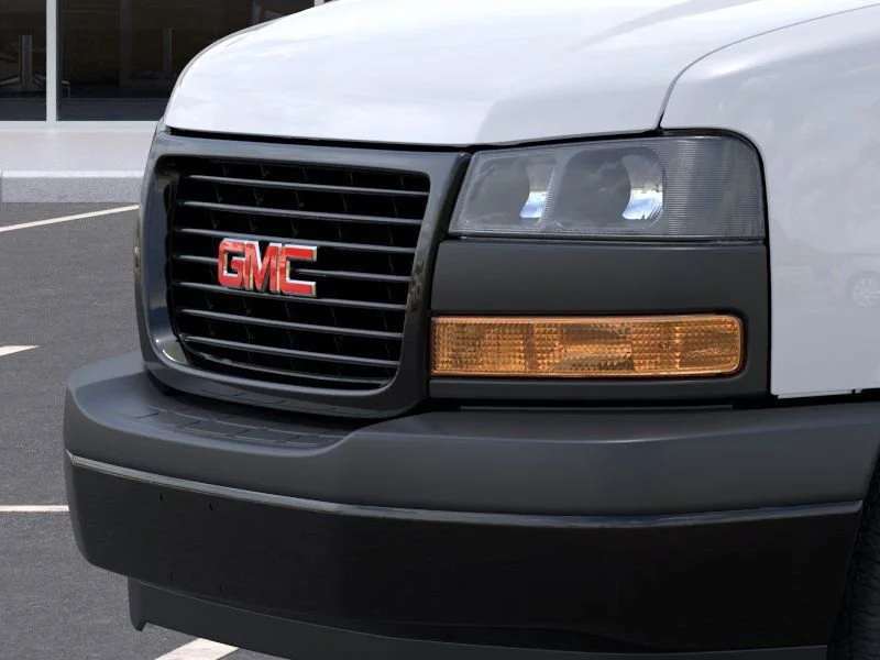 New 2025 Summit White GMC Work Van image 20