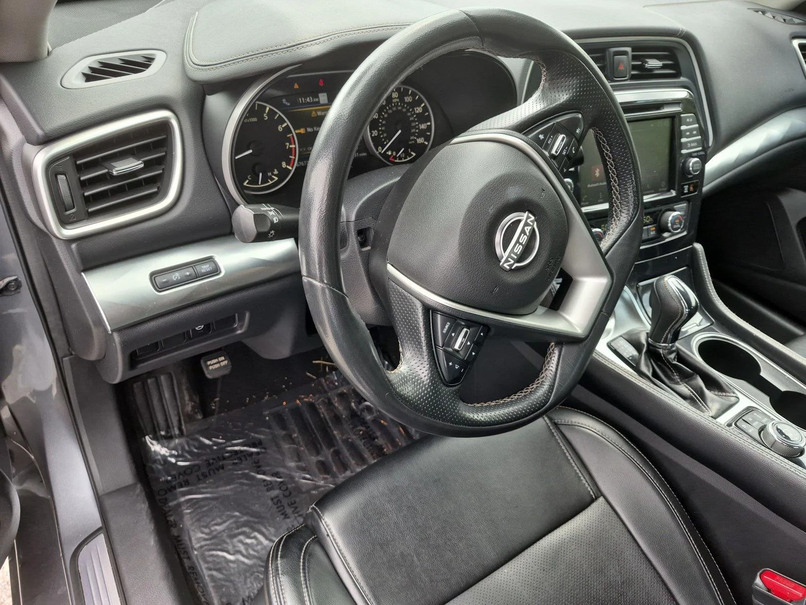 Used 2023 Silver NISSAN  image 18