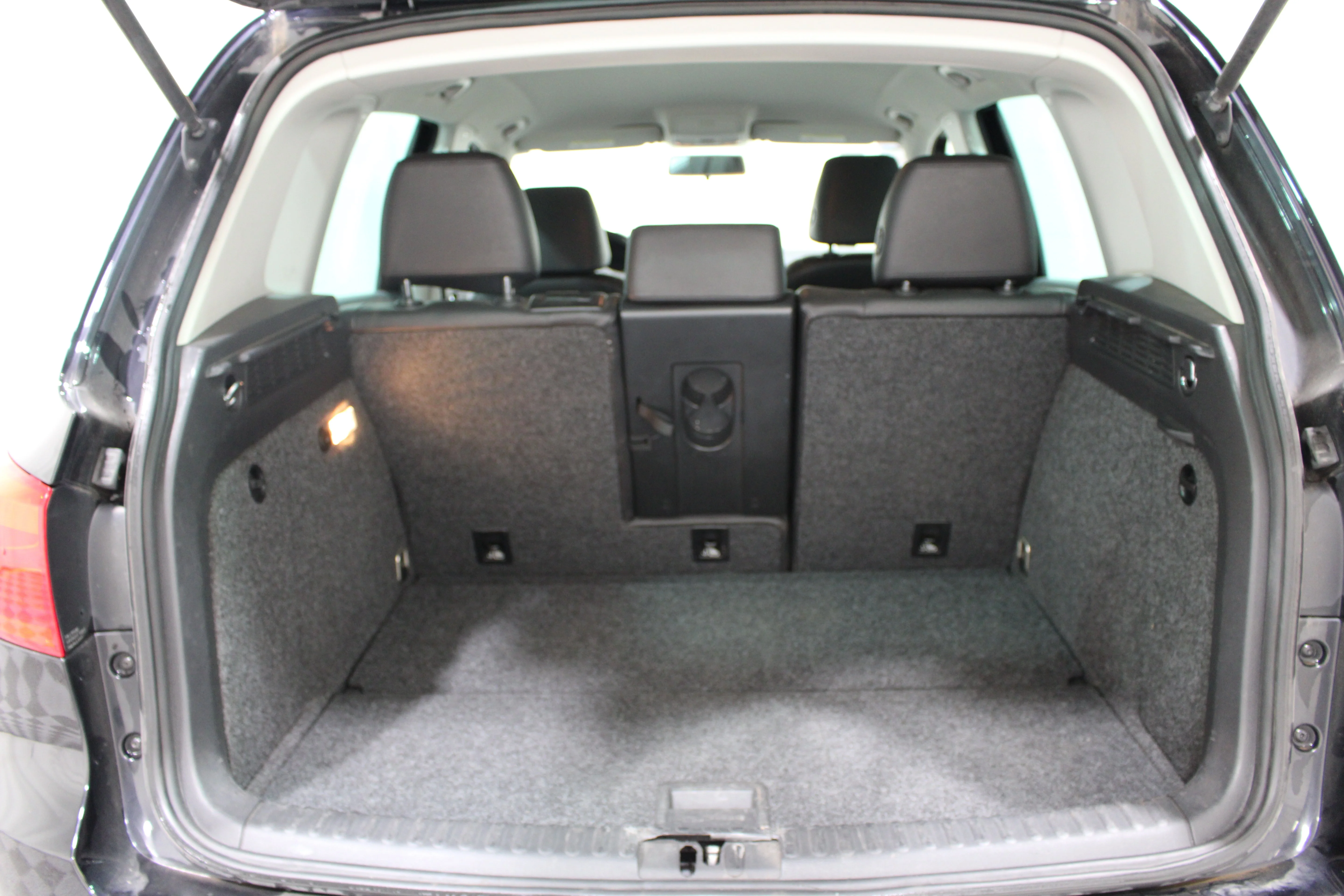 2014 Volkswagen Tiguan SE - Photo 18