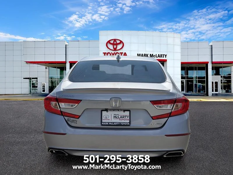 Used 2018 SILVER Honda SPORT 1.5T CVT image 4
