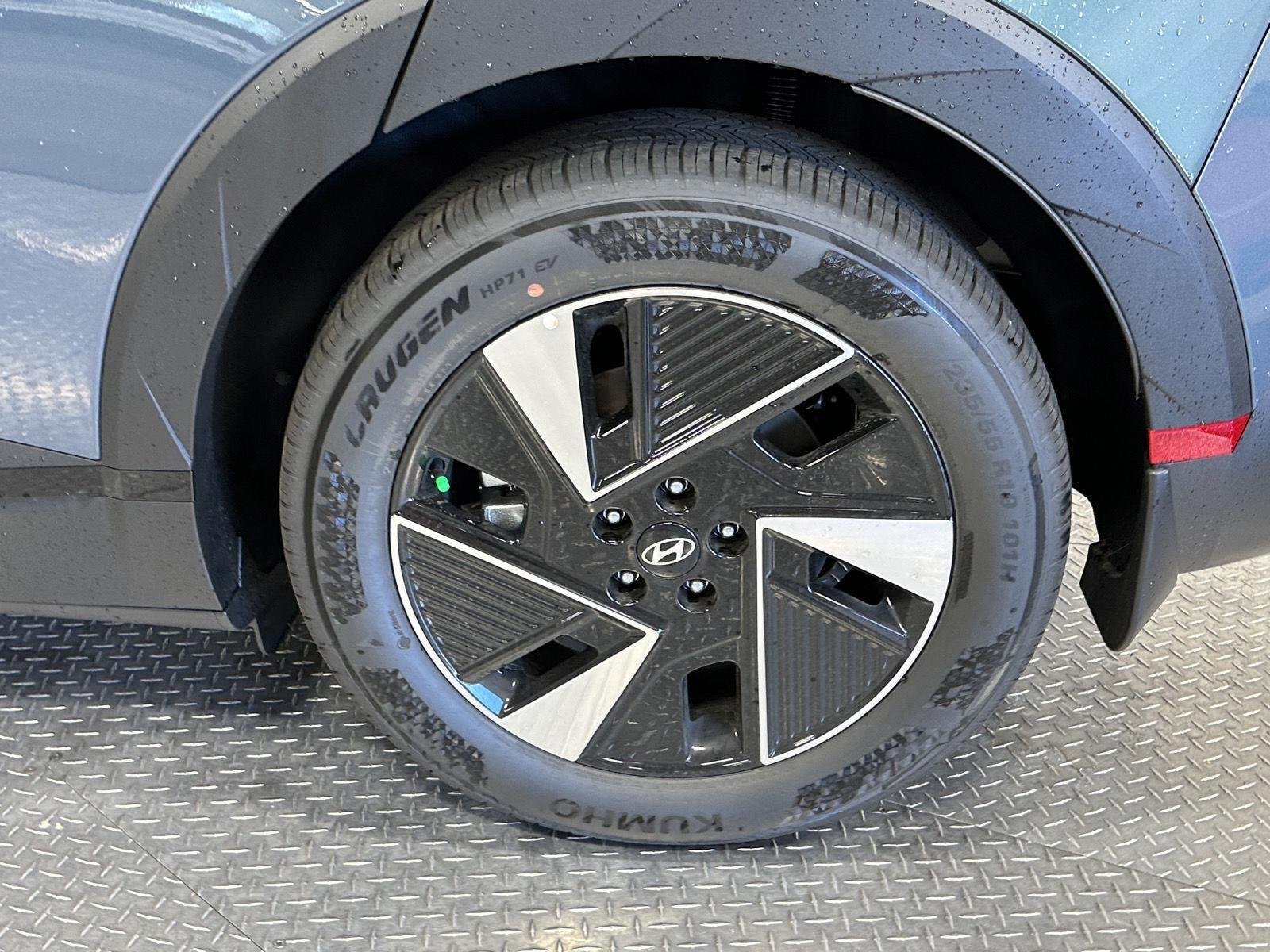 New 2026 Digital Teal Hyundai SEL image 17