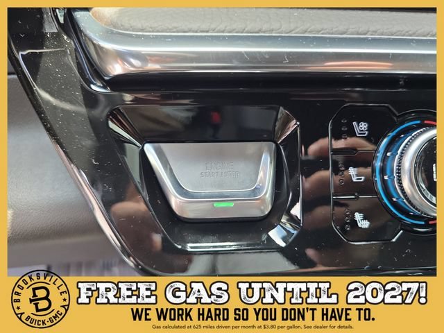New 2026 Glacier White Tricoat GMC Denali DRW image 28