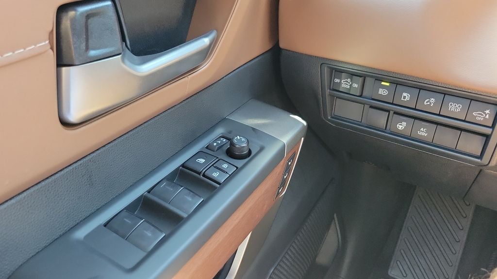 2026 Toyota Tundra 1794 Edition - Photo 18