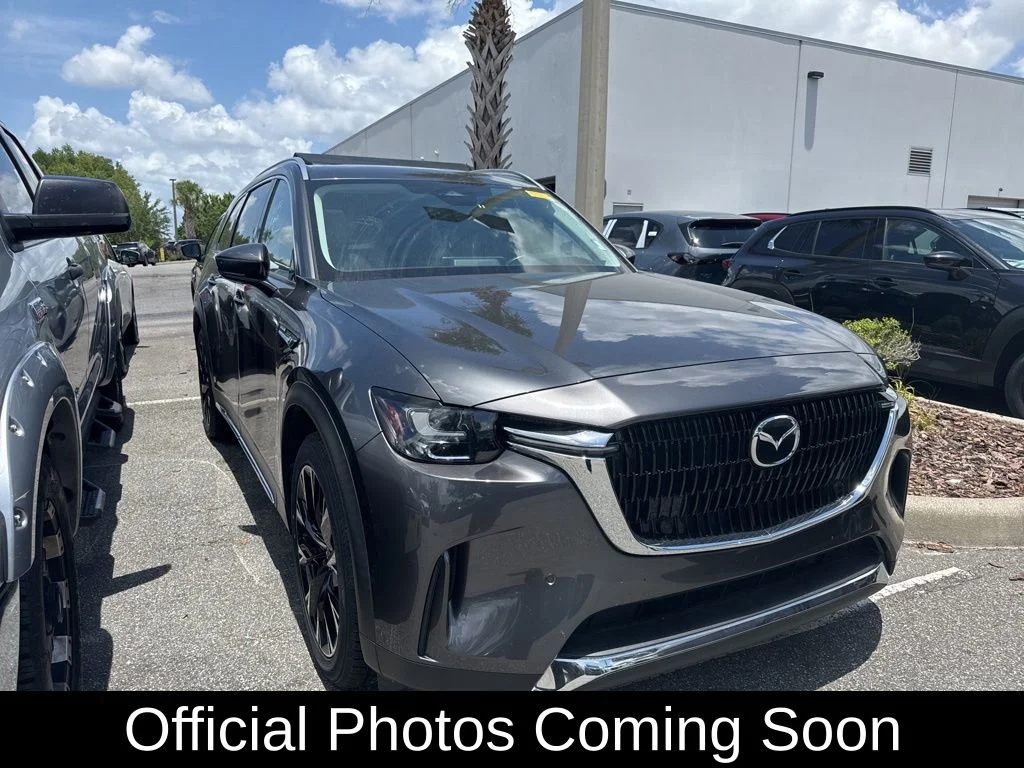 2024 Mazda CX-90 PHEV Premium Package's photo