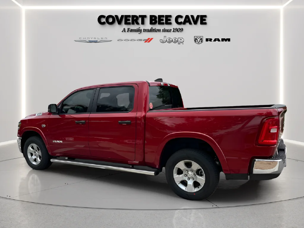 New 2026 Molten Red Pearl-Coat Exterior Paint RAM Big Horn/Lone Star image 7