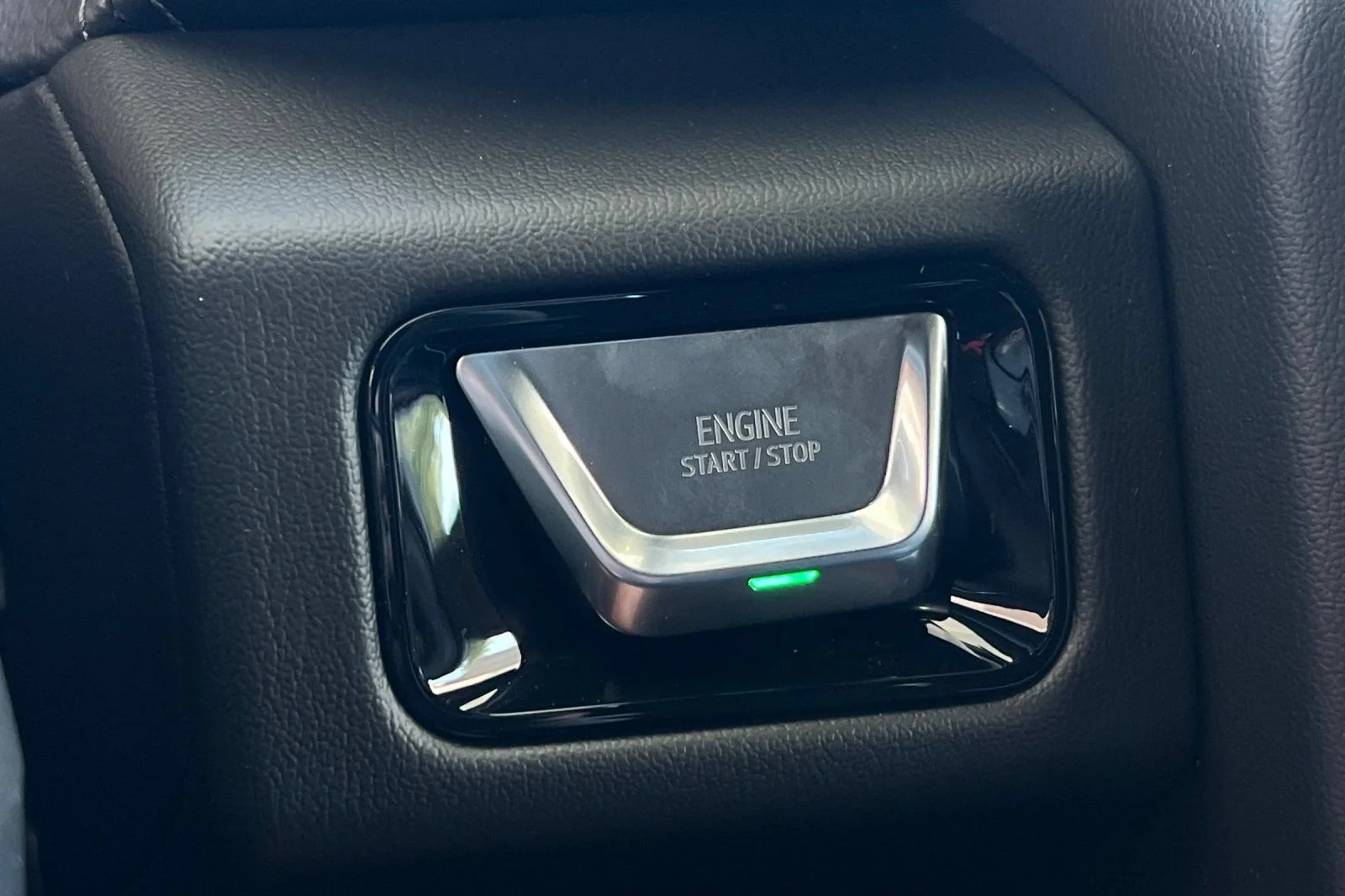 2026 GMC Yukon XL Denali - Photo 22