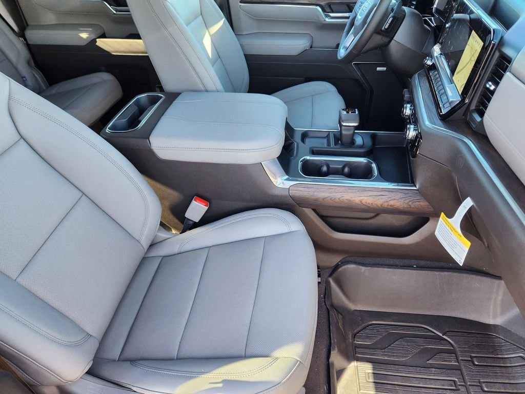 New 2026 Onyx Black GMC SLT image 17