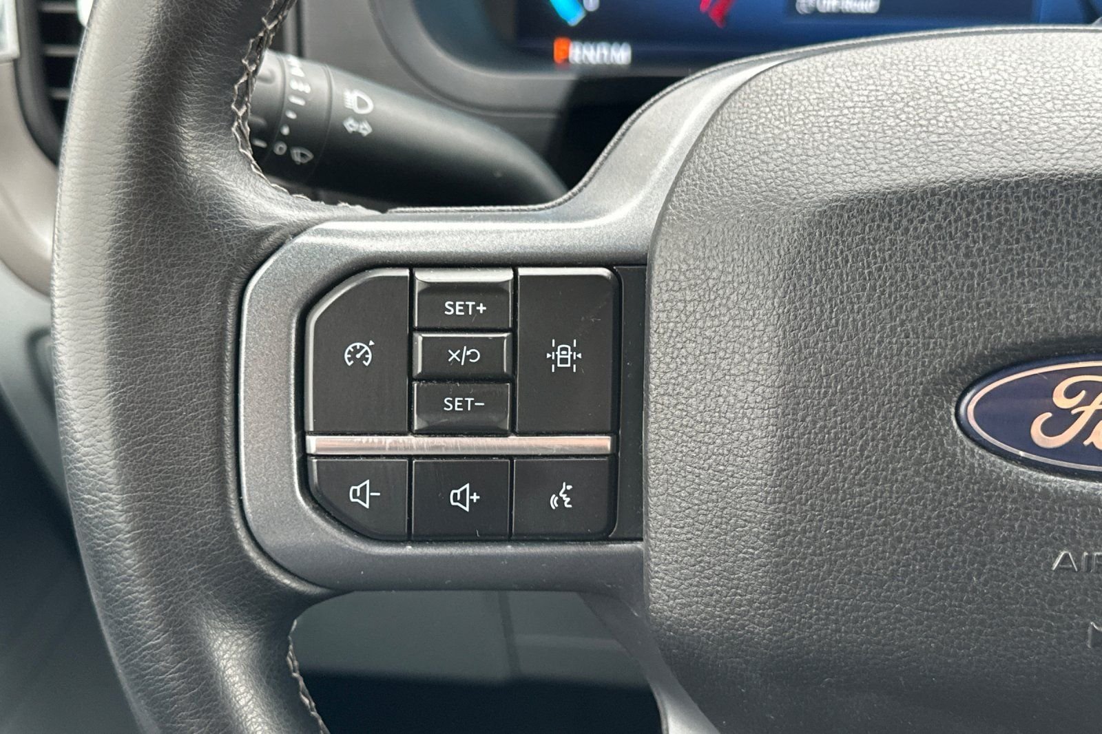 Used 2024 White Ford XLT image 24