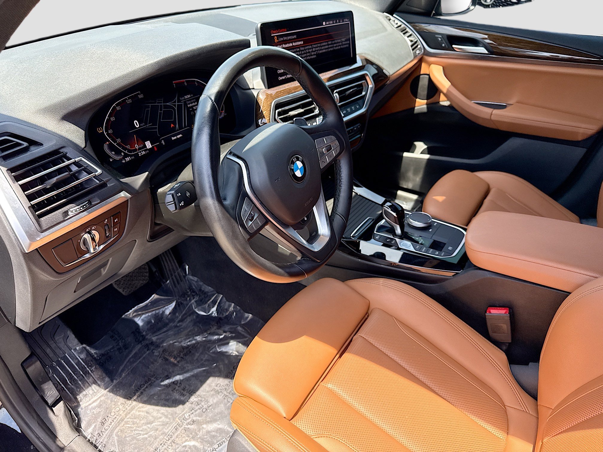 Used 2022 Black Sapphire Metallic BMW xDrive30i image 25