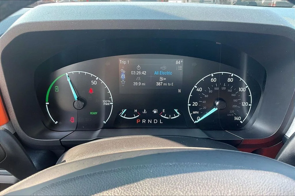 Used 2024 Green Ford XLT image 19