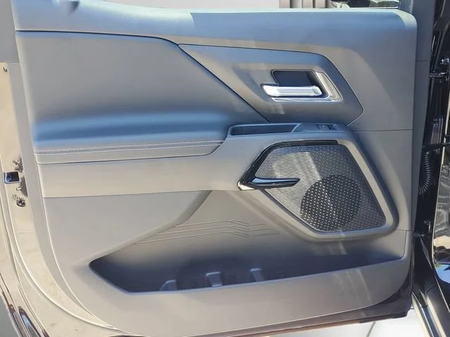 New 2026 Black Chevrolet LT - Extended Range image 24