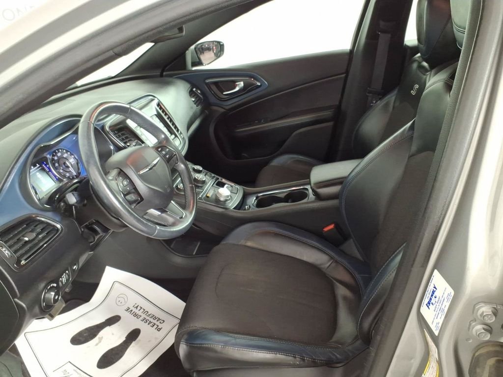 Photo 12