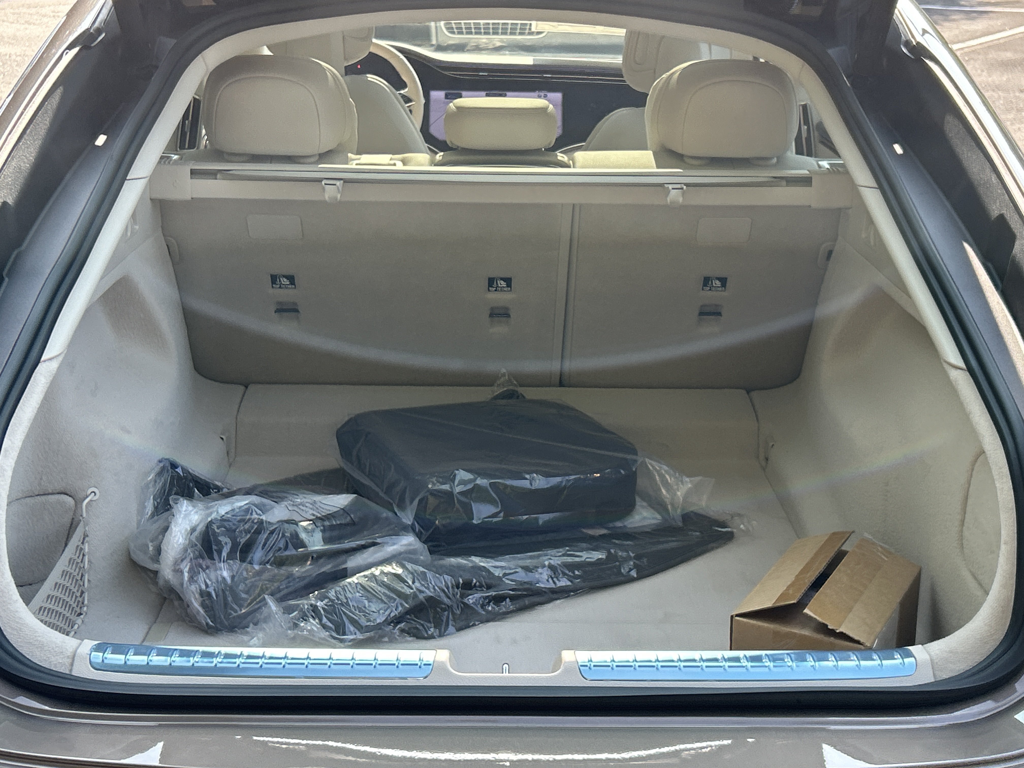 New 2026 Sonoran Brown Metallic Mercedes-Benz EQS 450 4MATIC® Sedan image 42