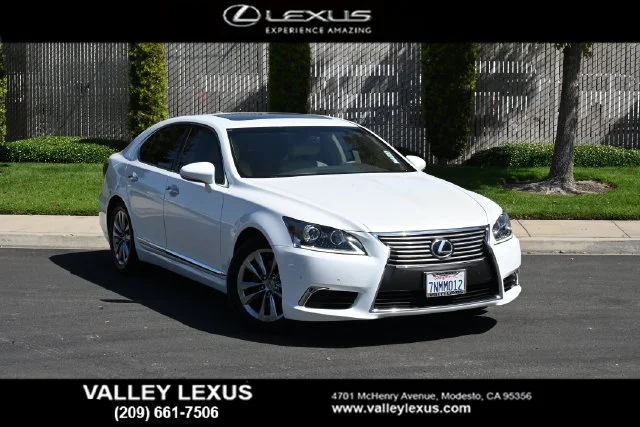 Used 2015  Lexus 460 image 1