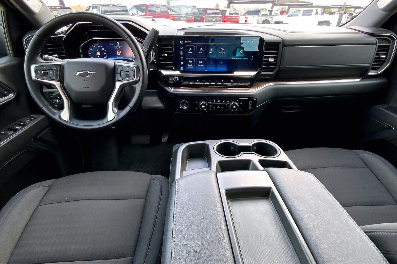 2023 Chevrolet Silverado 1500 RST - Photo 15