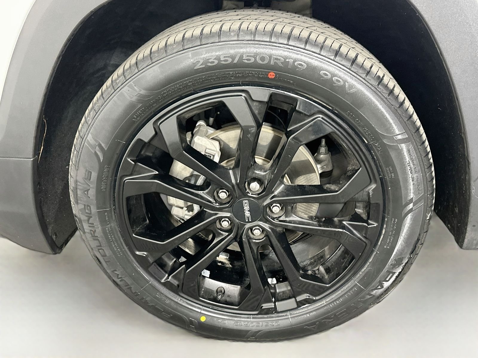 Used 2021 Quicksilver Metallic GMC SLT image 31