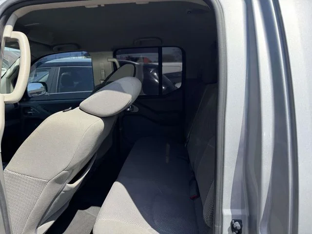 Used 2019 Silver Nissan SV image 15