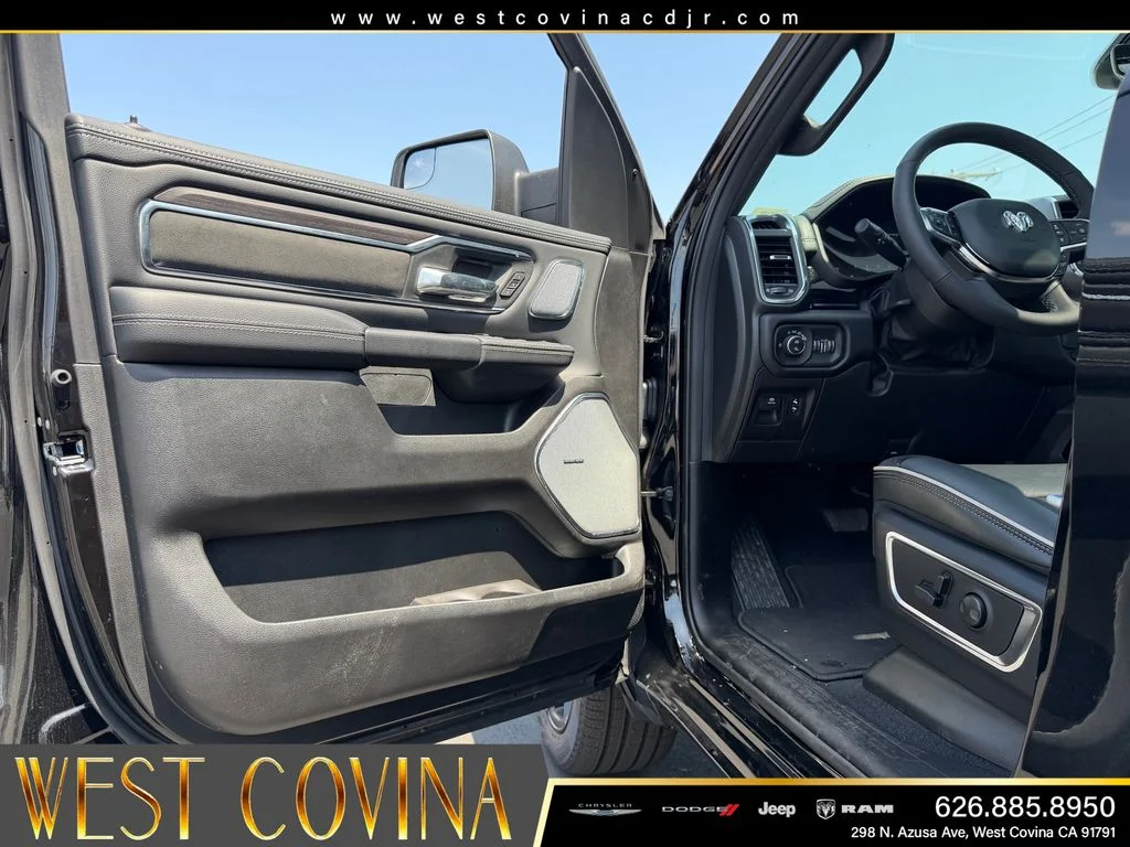 New 2026 Diamond Black Crystal Pearl-Coat Exterior Paint RAM Laramie image 10