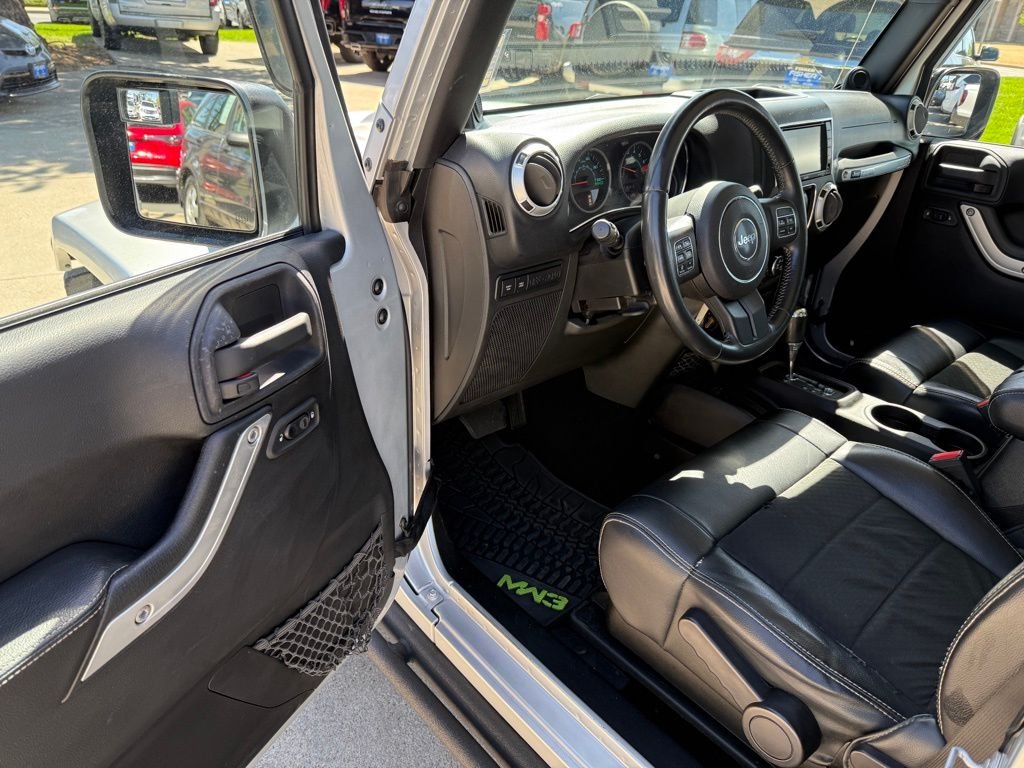 2012 Jeep Wrangler Rubicon - Photo 12