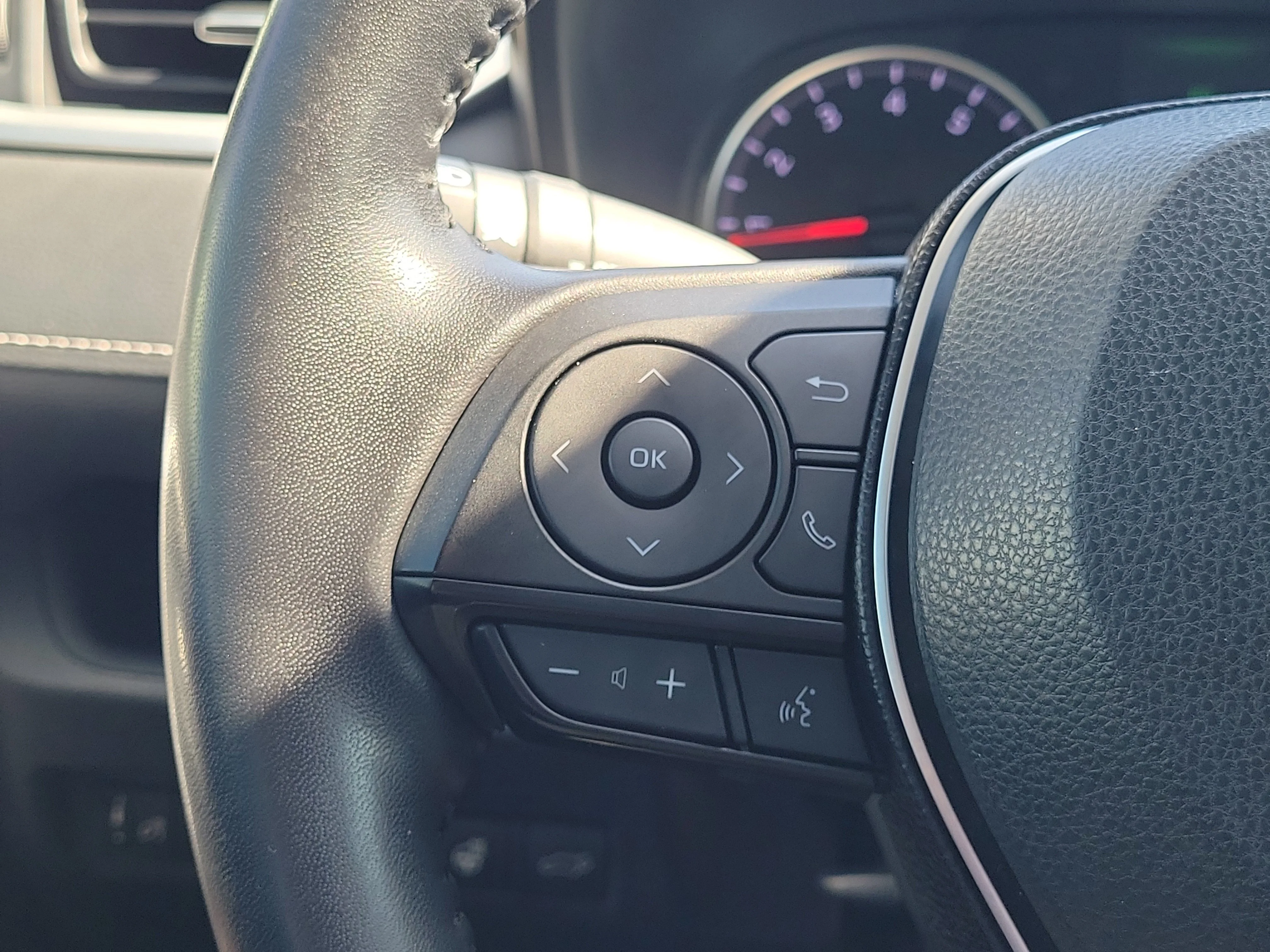 Used 2019 Blueprint Toyota XLE Premium image 21
