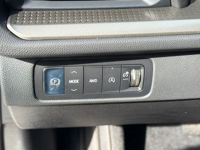 2026 Chevrolet Traverse LT - Photo 11