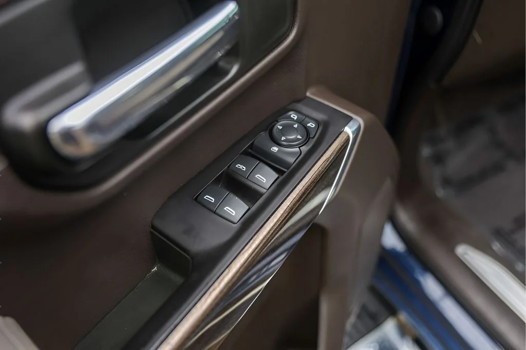 Used 2020 Blue Chevrolet RST image 24