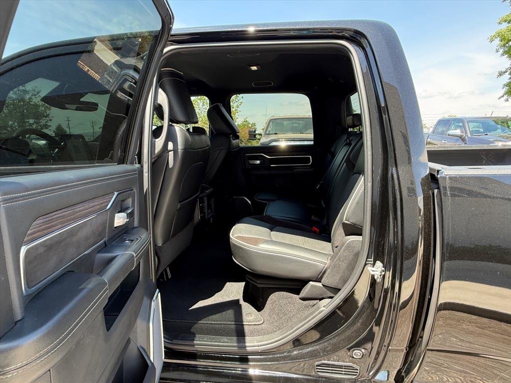 Used 2025 Diamond Black Crystal Pearl Coat Ram Laramie image 12