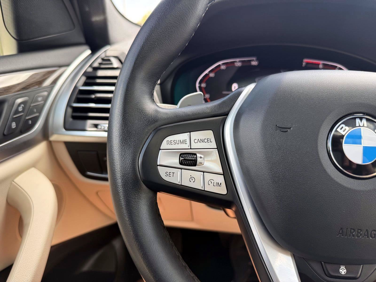 Used 2022 Mineral White Metallic BMW sDrive30i image 32