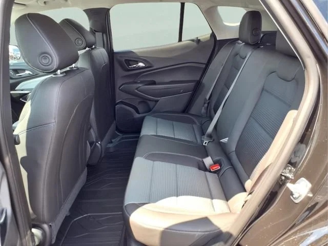 New 2026 Mosaic Black Metallic Chevrolet LT image 17