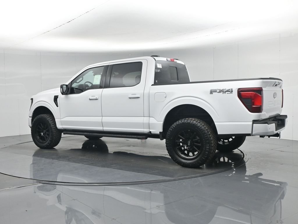 New 2026 Oxford White Ford XLT image 6