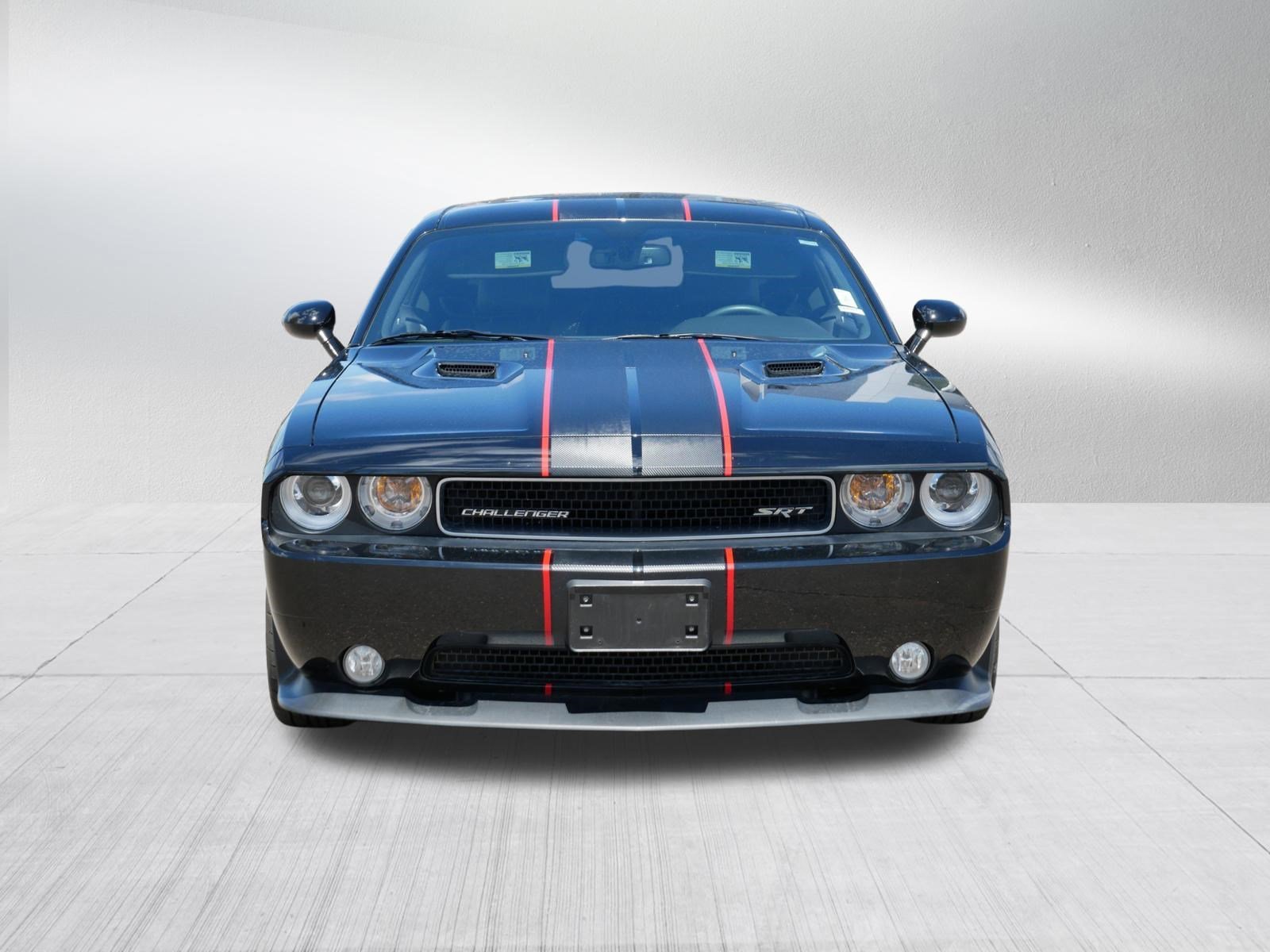 Used 2012 Dodge Challenger SRT8 with VIN 2C3CDYCJ5CH133538 for sale in Brooklyn Park, Minnesota