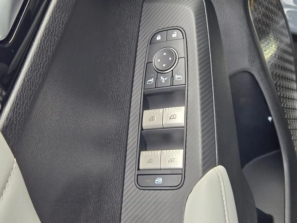 New 2026 Gray Mitsubishi SE 1.5T S-AWC image 21