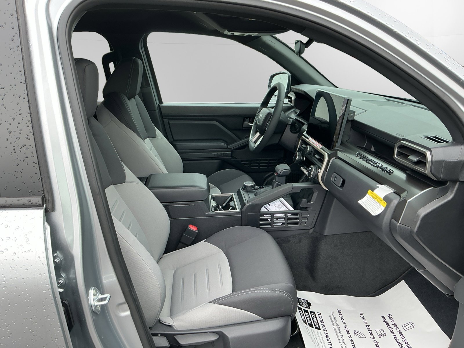 2026 Toyota Tacoma TRD Sport - Photo 15