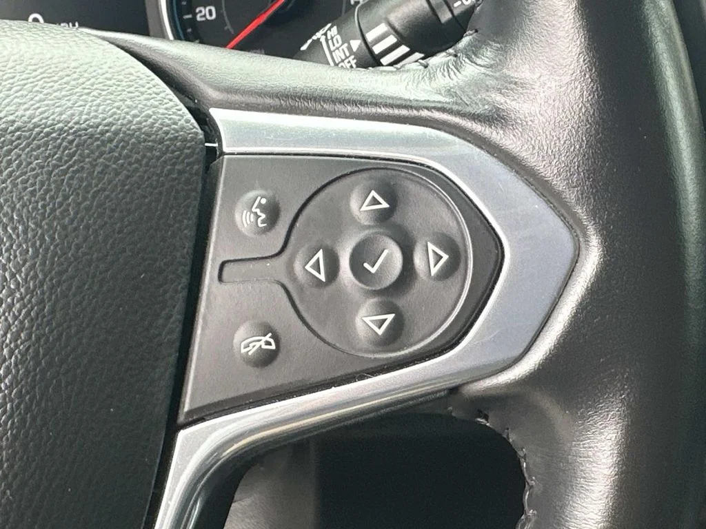 Used 2022  Chevrolet LT image 26